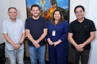 Prefeito Renato Junior nomeia Célio Guedes como novo secretário da Casa Civil, Alexandre do Carmo como subsecretário e mantém Mônica Prestes na subsecretaria