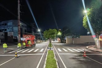 Sinalização viária em todas as zonas da cidade