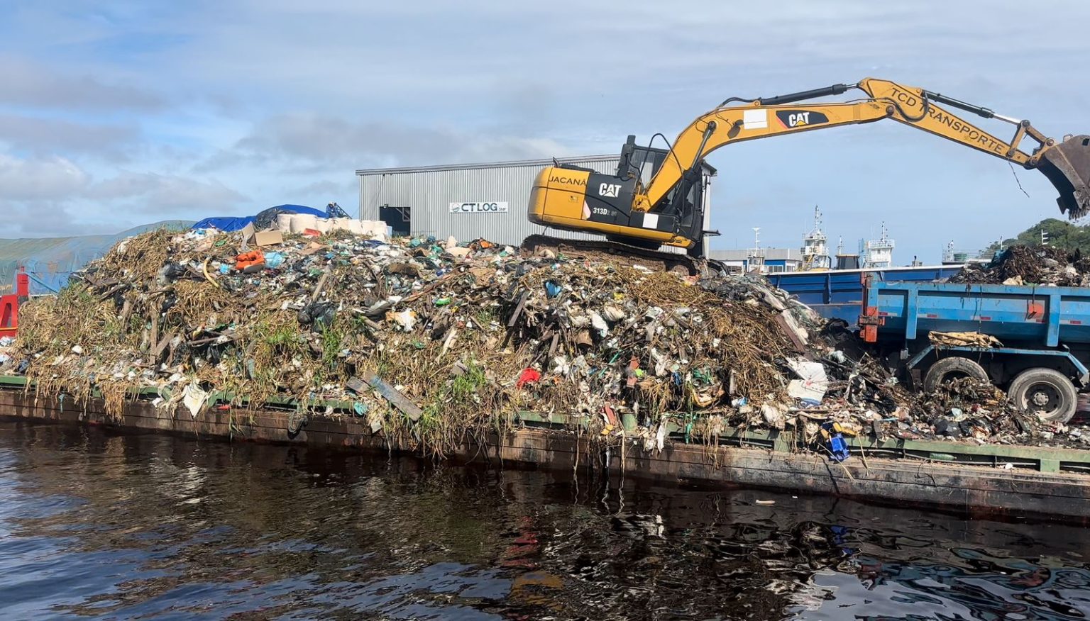 Prefeitura conclui transbordo de resíduos sólidos do mês de março