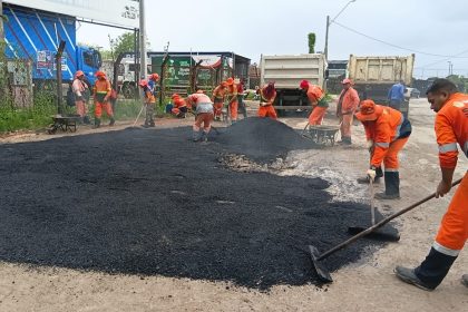 Recuperação asfáltica no bairro Colônia Santo Antônio