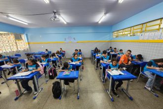 Estudantes participam do 1º simulado do ‘Educa+ Manaus’