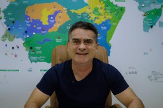 David Almeida destaca avanço histórico na educação de Manaus após resultado recorde no Ideb preliminar