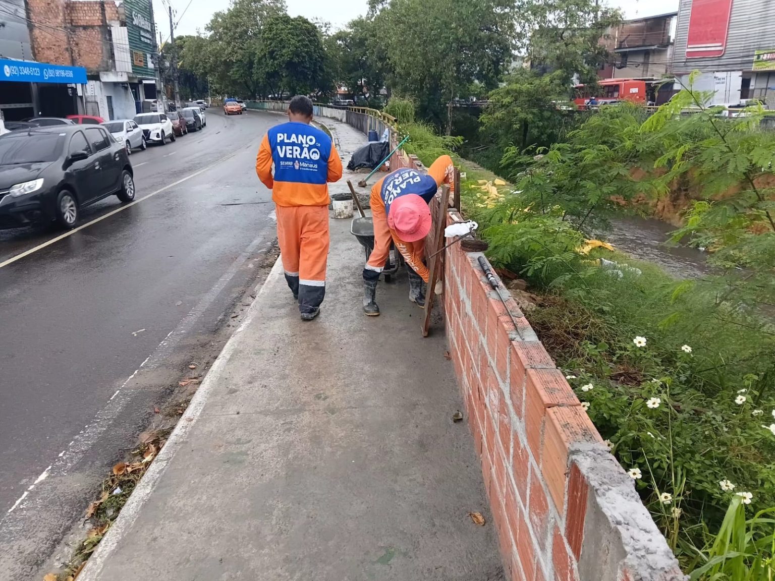 Prefeitura de Manaus intensifica obras na avenida Brasil e reforça segurança viária no bairro Compensa