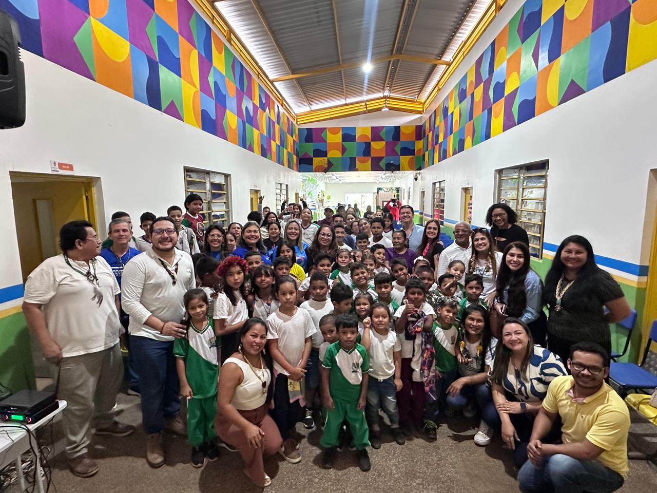 Prefeitura promove ‘Dia D – Interculturalidade e Autodeclaração Indígena’ em escola da zona ribeirinha