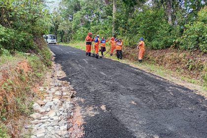 Prefeitura de Manaus avança com pavimentação em ramal