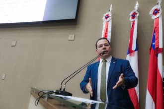 Wilker Barreto solicita convocação de bombeiros militares e aponta falta de prioridade na segurança pública