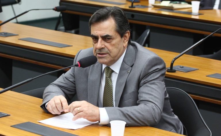 Nova lei autoriza uso de créditos de PIS/Pasep e Cofins na compra de materiais recicláveis