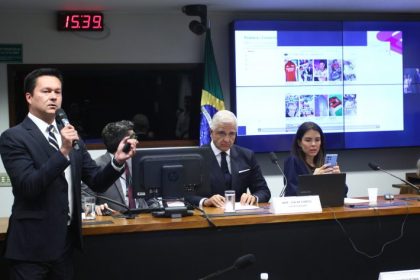Produtos esportivos falsificados já respondem por 34% do mercado, diz representante do setor