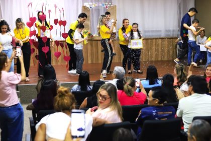 Aleam realiza homenagem pelo Dia das Mães com participação de crianças atendidas no Centro de Inclusão Sensorial