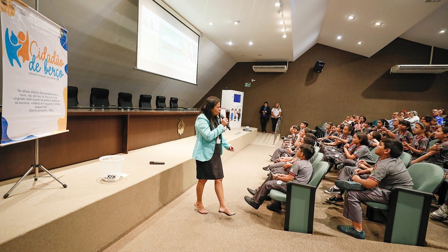 Escola do Legislativo da Aleam realiza 3ª Semana da Educação Legislativa