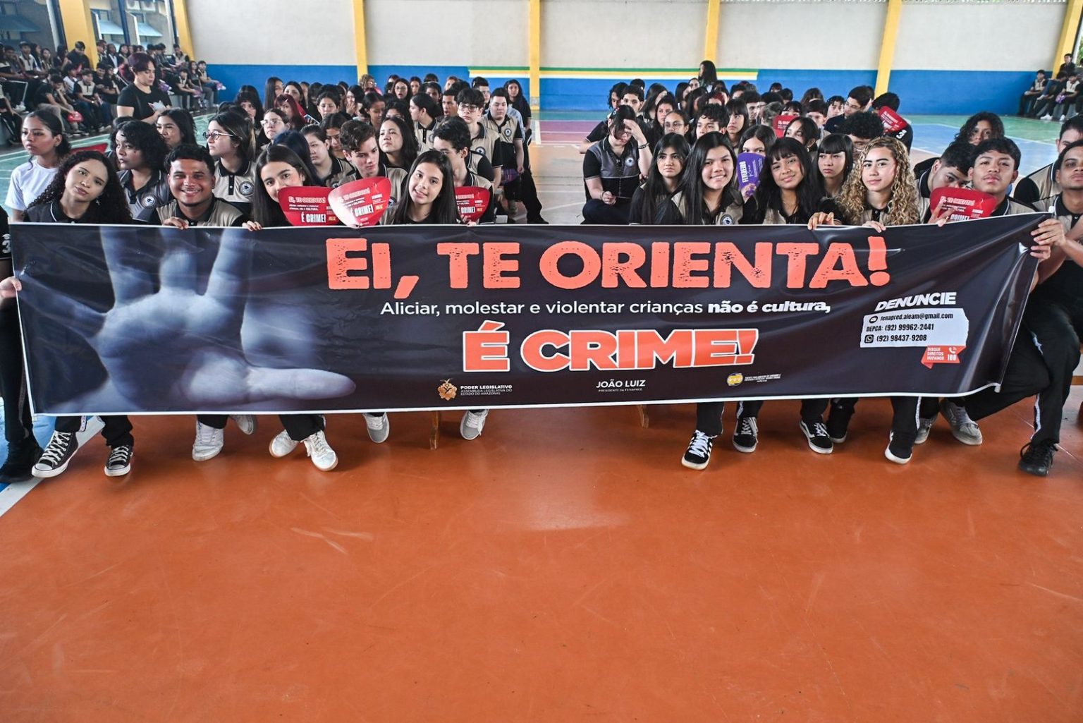 Frente Parlamentar de Cuidados e Prevenção à Depressão, ao Suicídio e às Drogas da Aleam realiza palestra em escola pública