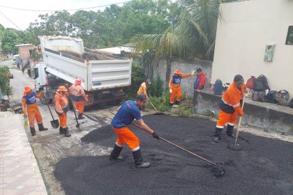 Prefeitura de Manaus conclui recuperação asfáltica da rua São Timóteo na Cidade de Deus e amplia mobilidade na zona Norte