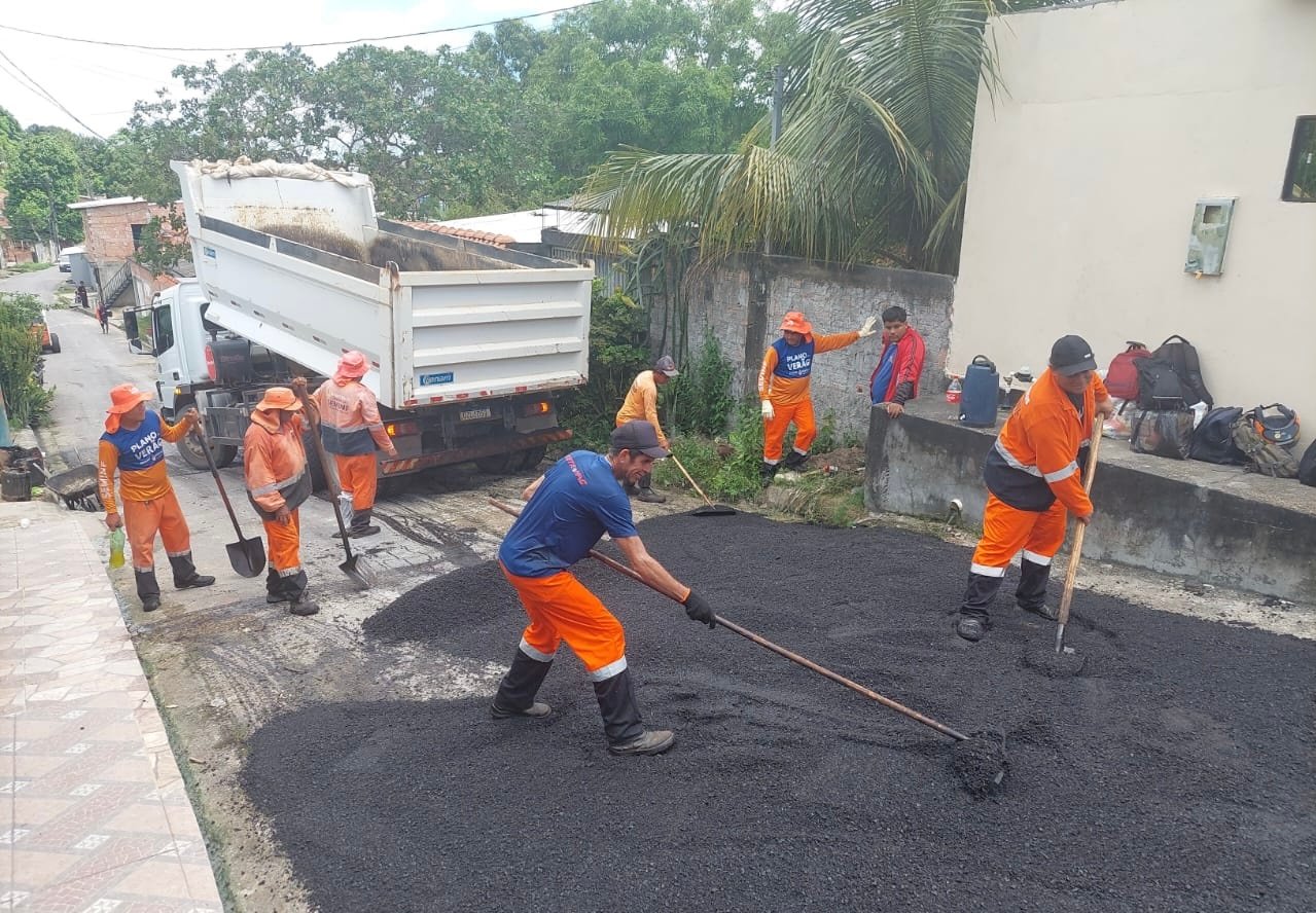 Prefeitura de Manaus conclui recuperação asfáltica da rua São Timóteo na Cidade de Deus e amplia mobilidade na zona Norte