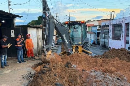 Prefeitura de Manaus conclui recuperação da drenagem profunda na avenida Rio Negro após obstrução por lixo