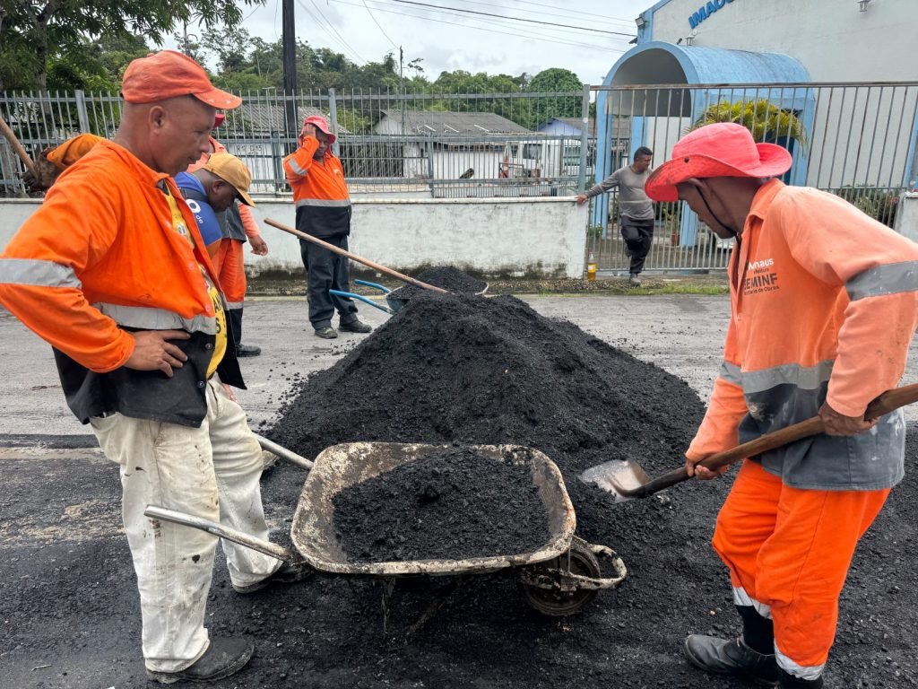 Prefeitura de Manaus intensifica manutenção asfáltica no conjunto Castanheira e amplia serviços para moradores