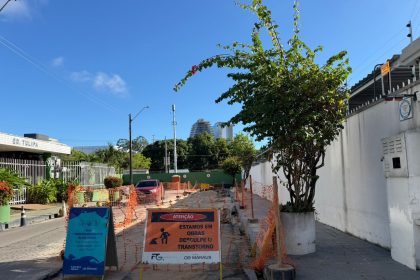 Ageman notifica Águas de Manaus por paralisações em obra de rede coletora de esgoto na zona Centro-Sul de Manaus