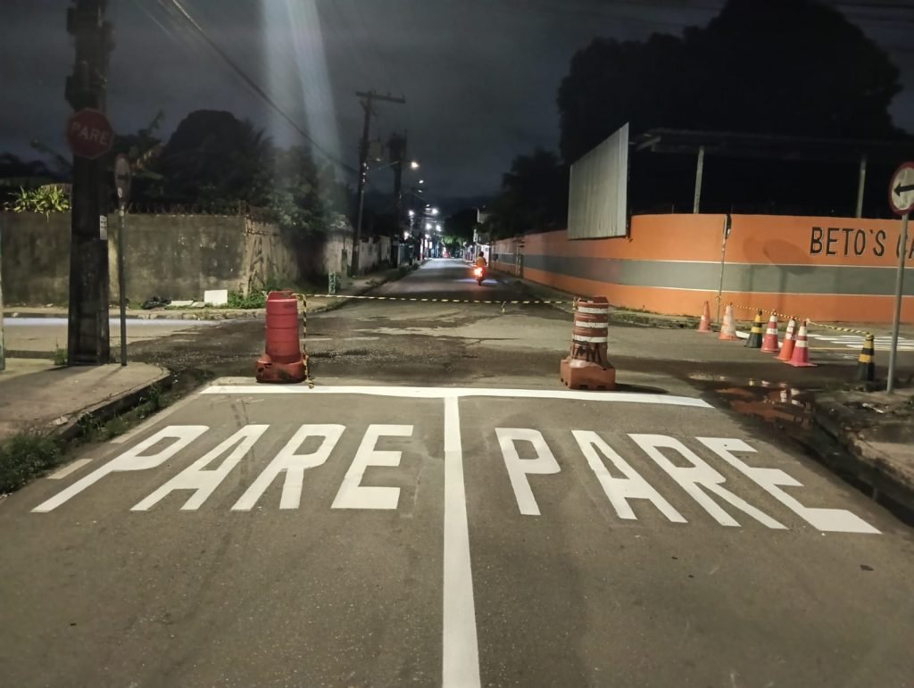 Prefeitura de Manaus amplia sinalização viária em diversos bairros durante Maio Amarelo 2026