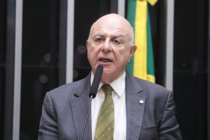 Relator diz que governo concordou em não criar estatal para minerais críticos e estratégicos