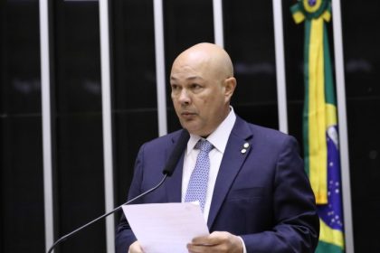 Comissão debate projeto que cria regras para contratos entre fornecedores e distribuidores