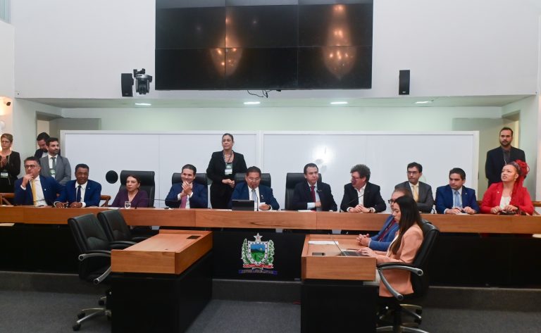 Em debate na Paraíba, trabalhadores defendem fim da escala 6×1 e empresários pregam diálogo