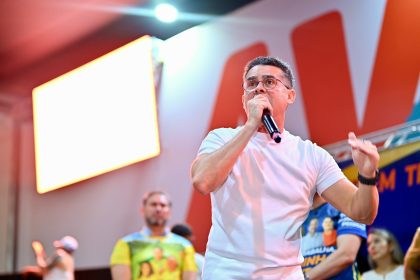 David Almeida assume o compromisso de zerar a fila do SISREG no Amazonas