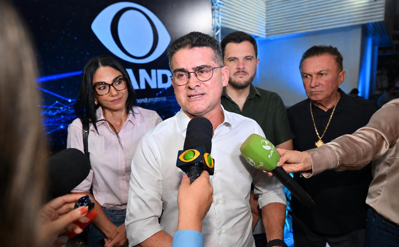 David Almeida destaca legado em Manaus e apresenta propostas para desenvolver o Amazonas no debate da Band
