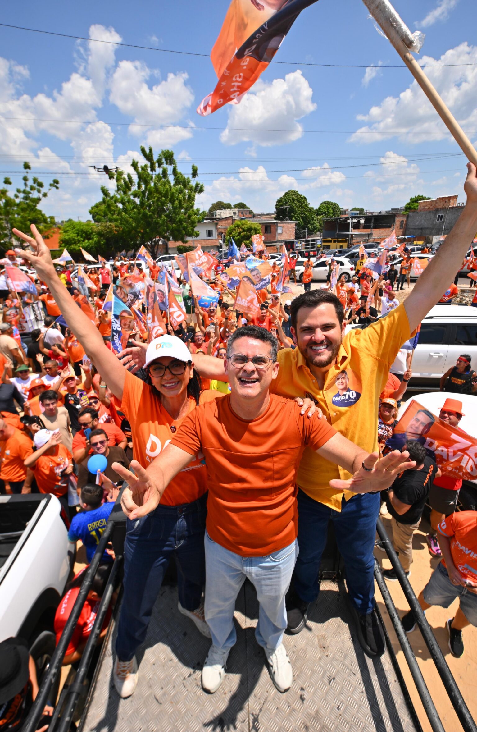 David realiza mega carreata por toda a Manaus na reta final da campanha